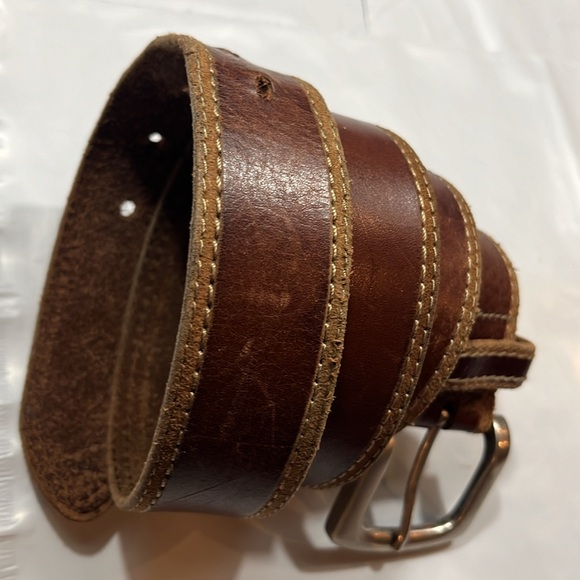 REI brown leather tan edges BELT Leather Belt REI-M7 35-39”waist 1.5”wide mens - Picture 12 of 13